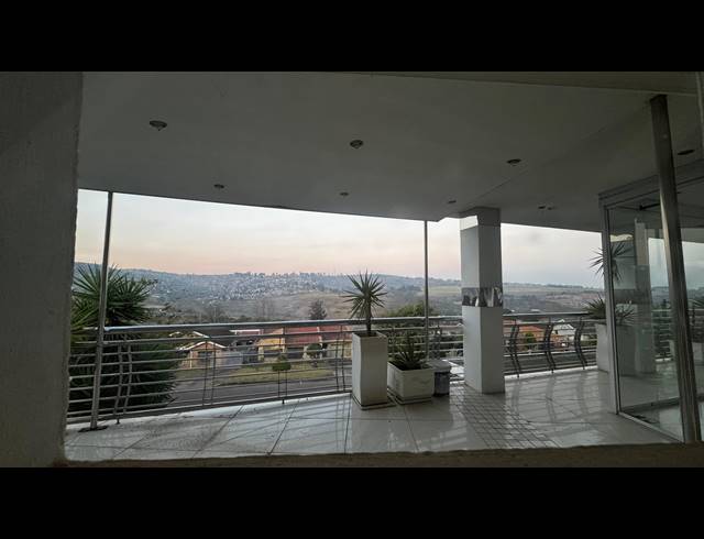 4 BEDROOM HOUSE FOR SALE IN ORIENT HEIGHTS